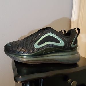 Nike Air Max 720